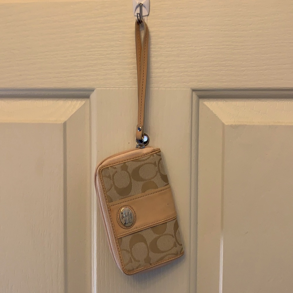 Coach wallet/wristlet